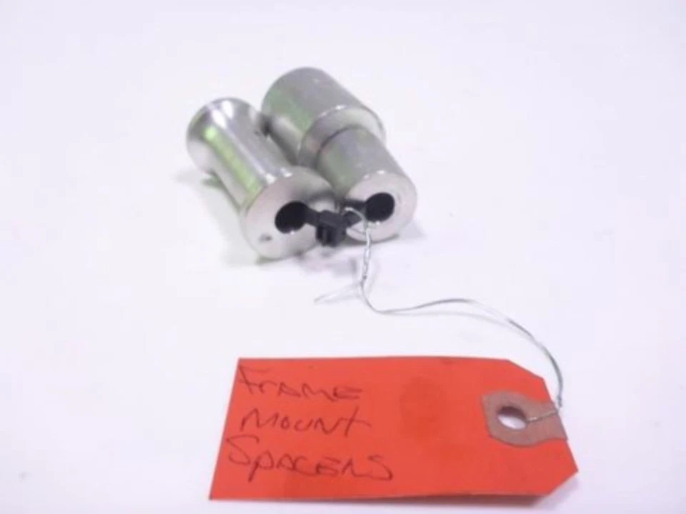 14 espaciadores de montaje de cuadro Honda Interceptor VFR 800 TRSH DV Foto 3 de 4