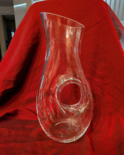 Decanter vintage con foro per ciambella in vetro trasparente, soffiato a mano. Prodotto in Polonia.