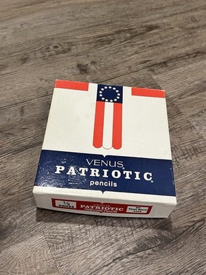 VINTAGE LOT OF 72 PATRIOTIC HELPMATE PENCILS BY VENUS 80 FULL BOX USA