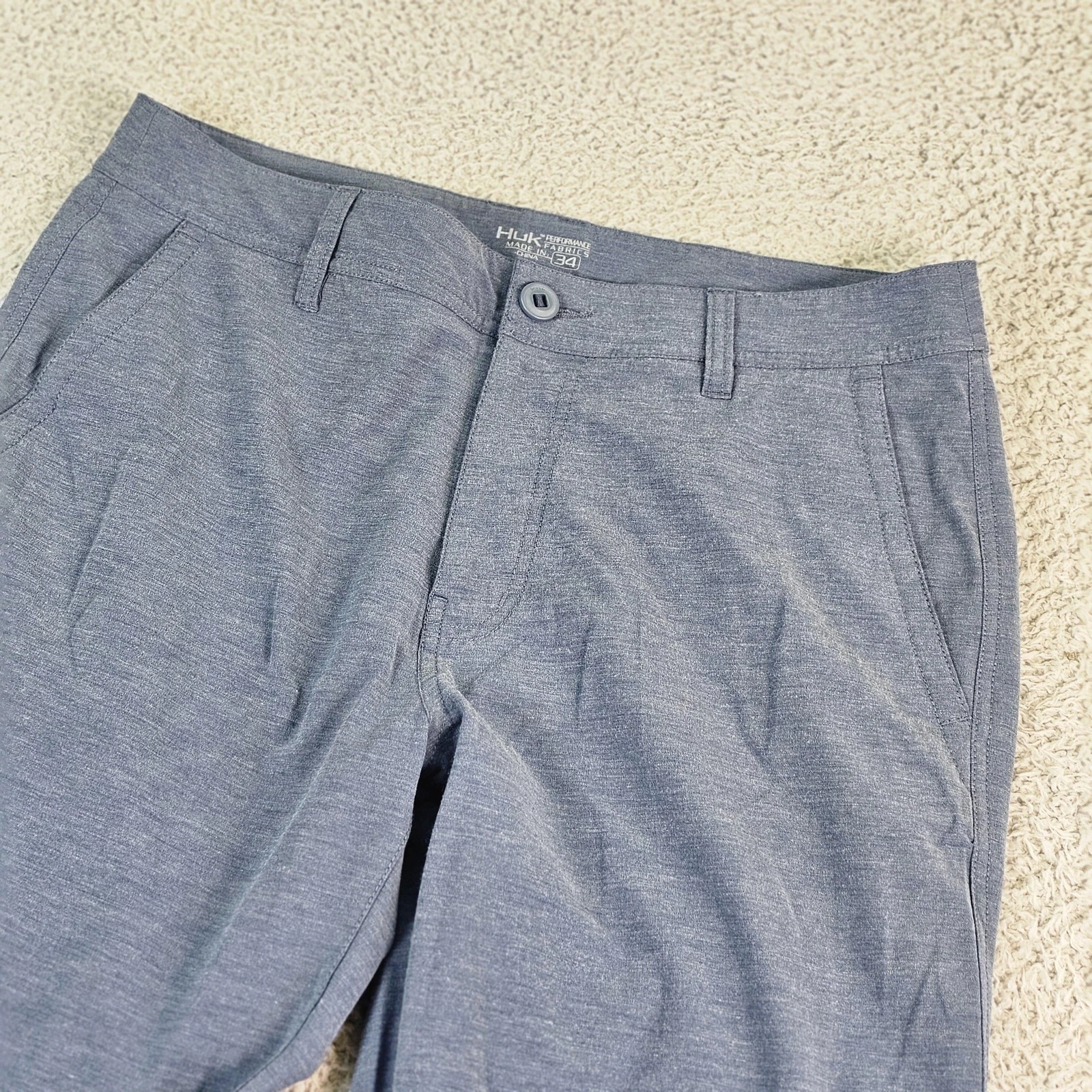 Huk Pants Mens 34x31 Blue Stretch Fishing Khakis Performance Casual Outdoor
Opens in a new window or