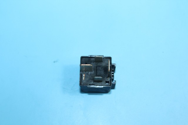 25230 9f915 реле