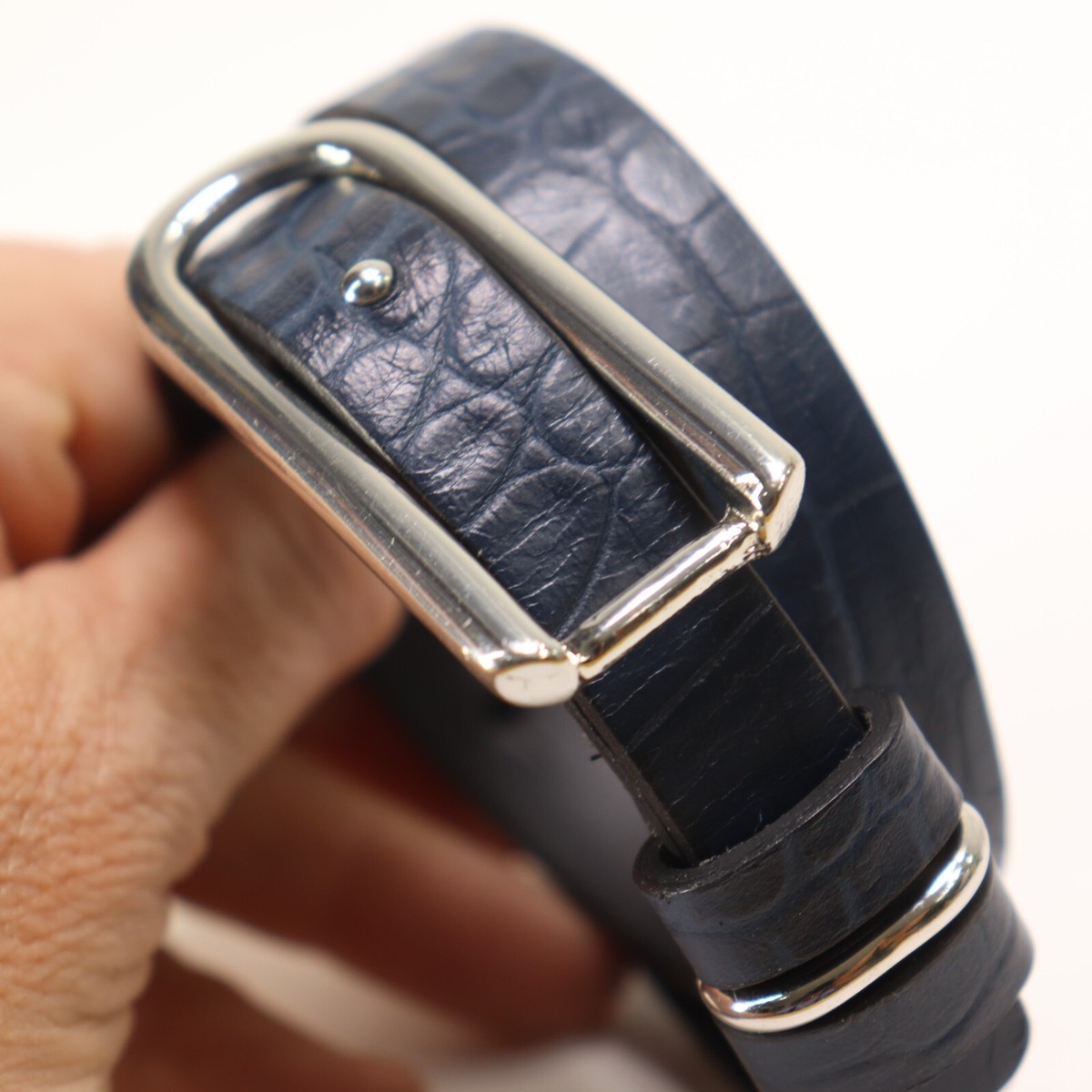 Lafayette 148 New York Suede Deep Blue wrap belt, small Lafayette 148 Dress Belt Navy Croc Embossed Italian Leather  main image 4