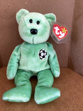 Mint Ty Beanie Baby Kicks the Soccer Bear