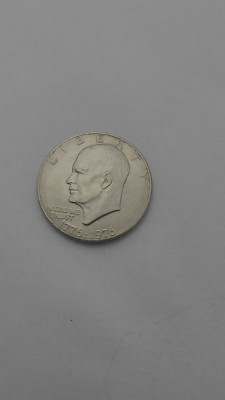 1776-1976 No Mint Mark Eisenhower Liberty Bell Moon One Dollar US