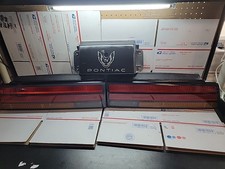 1986-1992 Pontiac Firebird Tail Light Set Lens Oem Nice Condition 1986-1992 Pontiac Firebird Tail Light Set Lens Oem Nice Condition