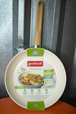 GoodCook 8" Ceramic Titanium Skillet Nonstick Fry Pan Blue - NEW