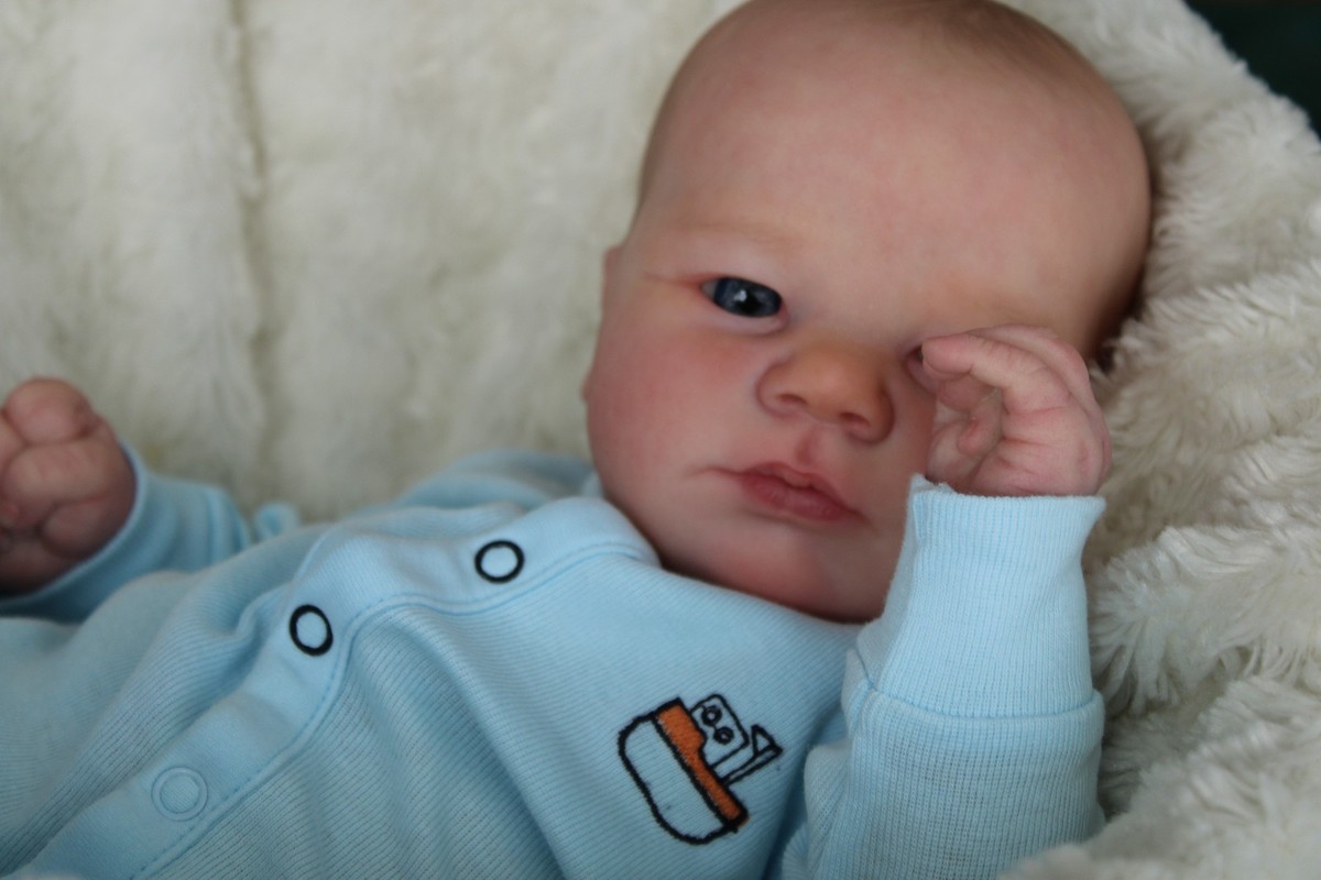 Sleeping Realborn Lavender Awake Lavender Reborn Kit REBORN DOLL