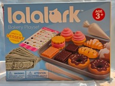 LALALARK BAKERY PLAYSET VARIETY OF DESSERT CHOICES PIPING BAG CLIP PLAY DOLLARS