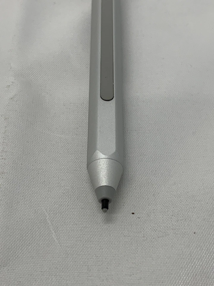 Lápiz óptico Microsoft Surface Pro - plateado modelo 1710 Foto 3 de 4