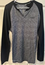 GUESS Women’s Athletic Gray Tee w/Black Sleeves & Embroidered Logo-Sz LG-Pre-Own