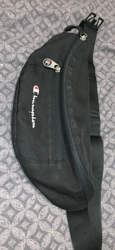 black champion side bag
