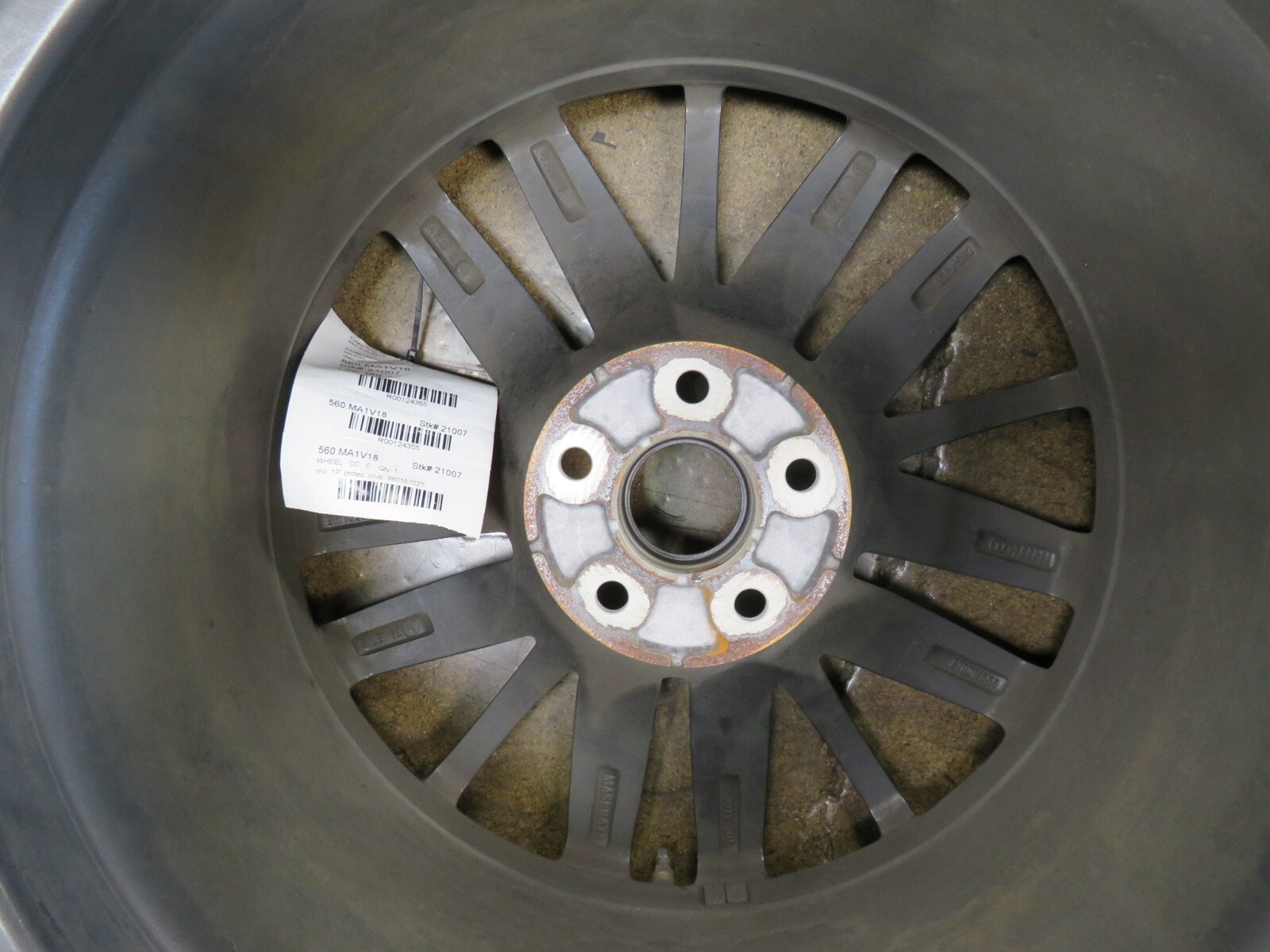 Maserati Ghibli, Rear Wheel, 19' Proteo, Curb Rash, Used, P/N 980157021