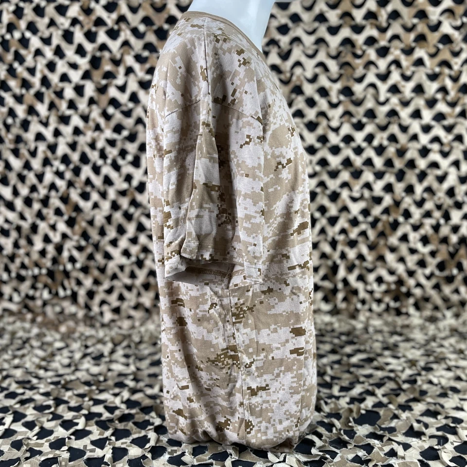 NOVA Camiseta Rothco Manga Curta - Desert Digital - Pequena - Imagem 4 de 4