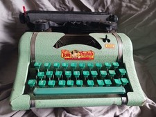 VINTAGE TOM THUMB TYPEWRITER thumbnail