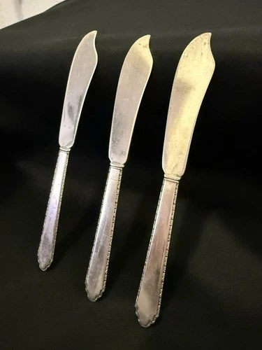 Antique 1921 William and Mary Treasure By Lunt 3 Sterling Silver Butter Knives