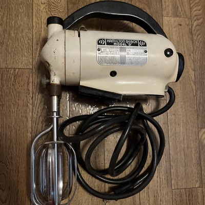 Hamilton Beach Model  D  - Tested And Works come without stand parts ONLY