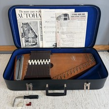 Vintage 1960s Oscar Schmidt Autoharp 15 Chord 36 String w/Case