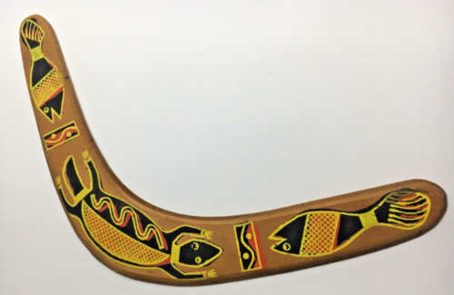 VINTAGE Wooden Wood Fish Lizard Painted returning Boomerang - Picture 1 of 9