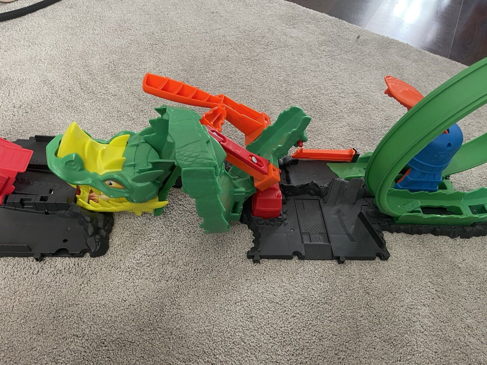 Hot Wheels City Dragon Drive Firefight Playset – StockCalifornia