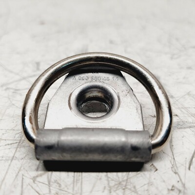 Mercedes-Benz C W205 2016 Bracket in Trunk Boot A0008804514 for  