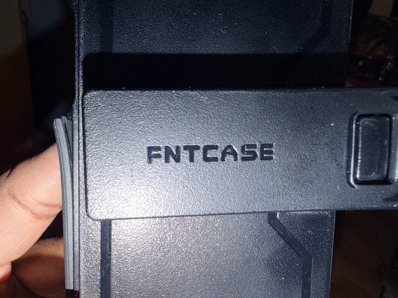 FNTCASE for iPhone 17 Pro Case: full protection, with kickstand