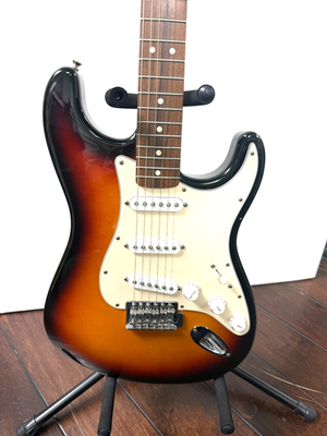 Fender Standard Stratocaster Electric Guitar Sunburst 2002/2003