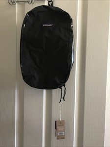 patagonia sling bolsa black