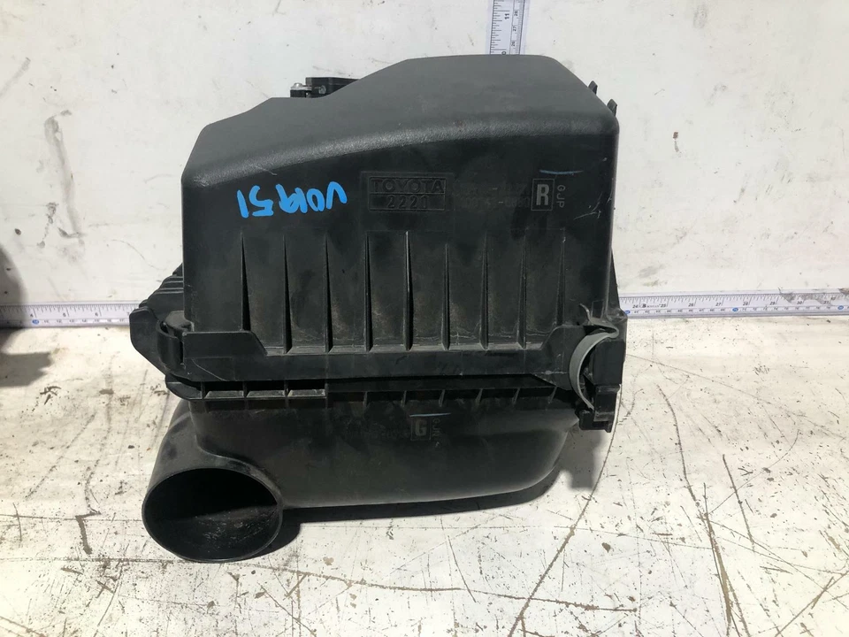 Toyota COROLLA Air Cleaner Box ZRE152/153 03/07-12/08 - image 2 of 4