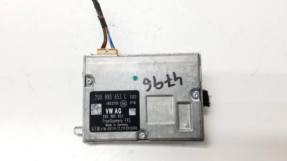 Volkswagen Polo 2017- Cámara 2Q0980653C 2Q0980653 Foto 2 de 4