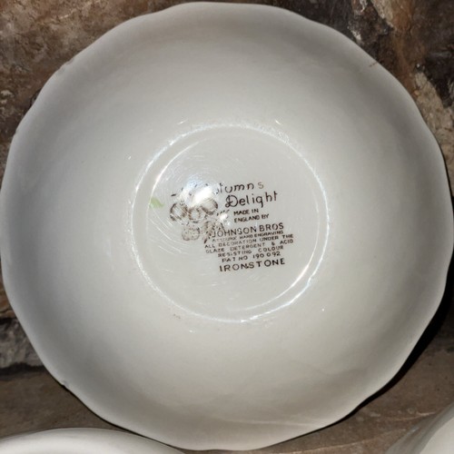 Vintage Johnson Bros Autumn’s Delight Set of 4 Berry Bowls Pudding READ ALL - Picture 3 of 11