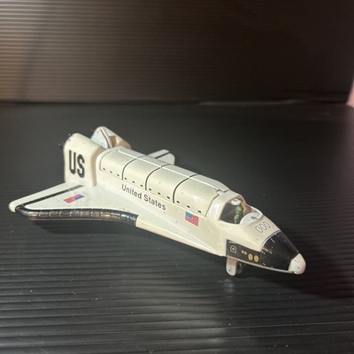 2009 NASA Space Shuttle Toysmith Diecast 1:37 Scale