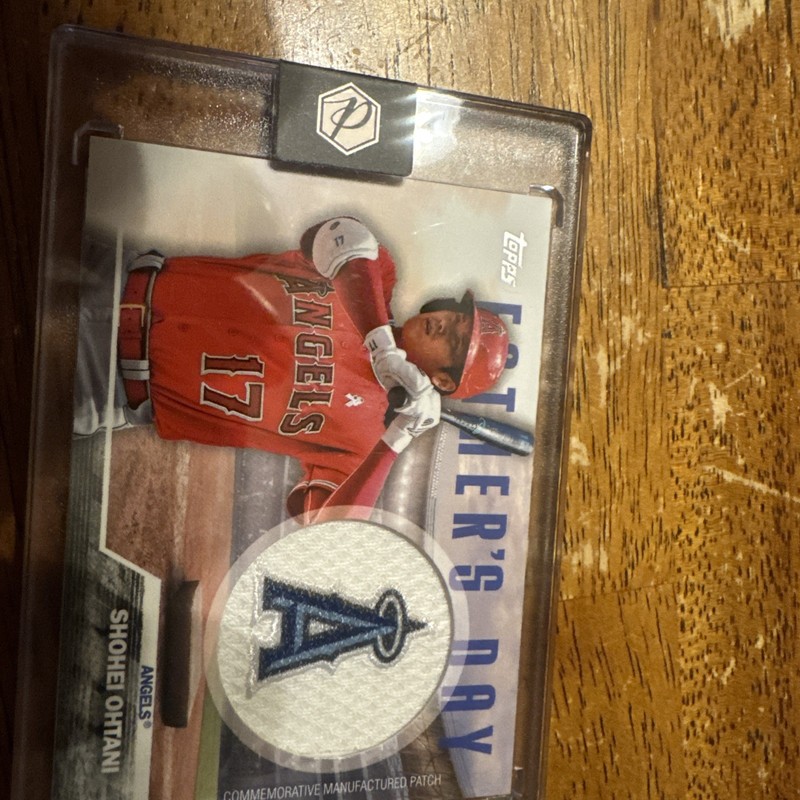 Topps 2023 Series 2 Shohei Ohtani Father's Day Patch Insert #FD-SO Angels