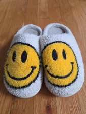 Smiley Face Slippers Happy Face Cozy Comfy Terry Slippers House Shoes size 7