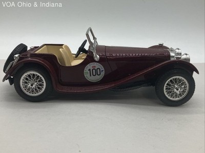 Bburago 1937 Jaguar SS 100 Burgundy 1:18 Diecast Model Car Made in Italy