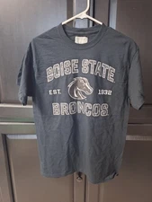Boise State Broncos Mens Medium Short Sleeve T Shirt.