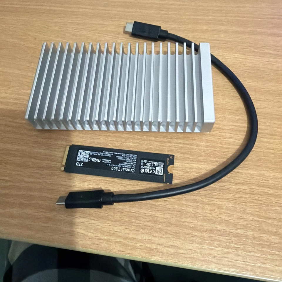 2 TB OWC Express 1M2 Portable NVMe Thunderbolt (USB-C) SSD USB4 Ultra Fast - Image 3 of 4