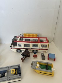 LEGO Creator 31077, 31073, 31052