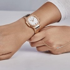 Patek Philippe Nautilus 7118/1R-001 'Ladies' Automatic Rose Gold Silvery 2