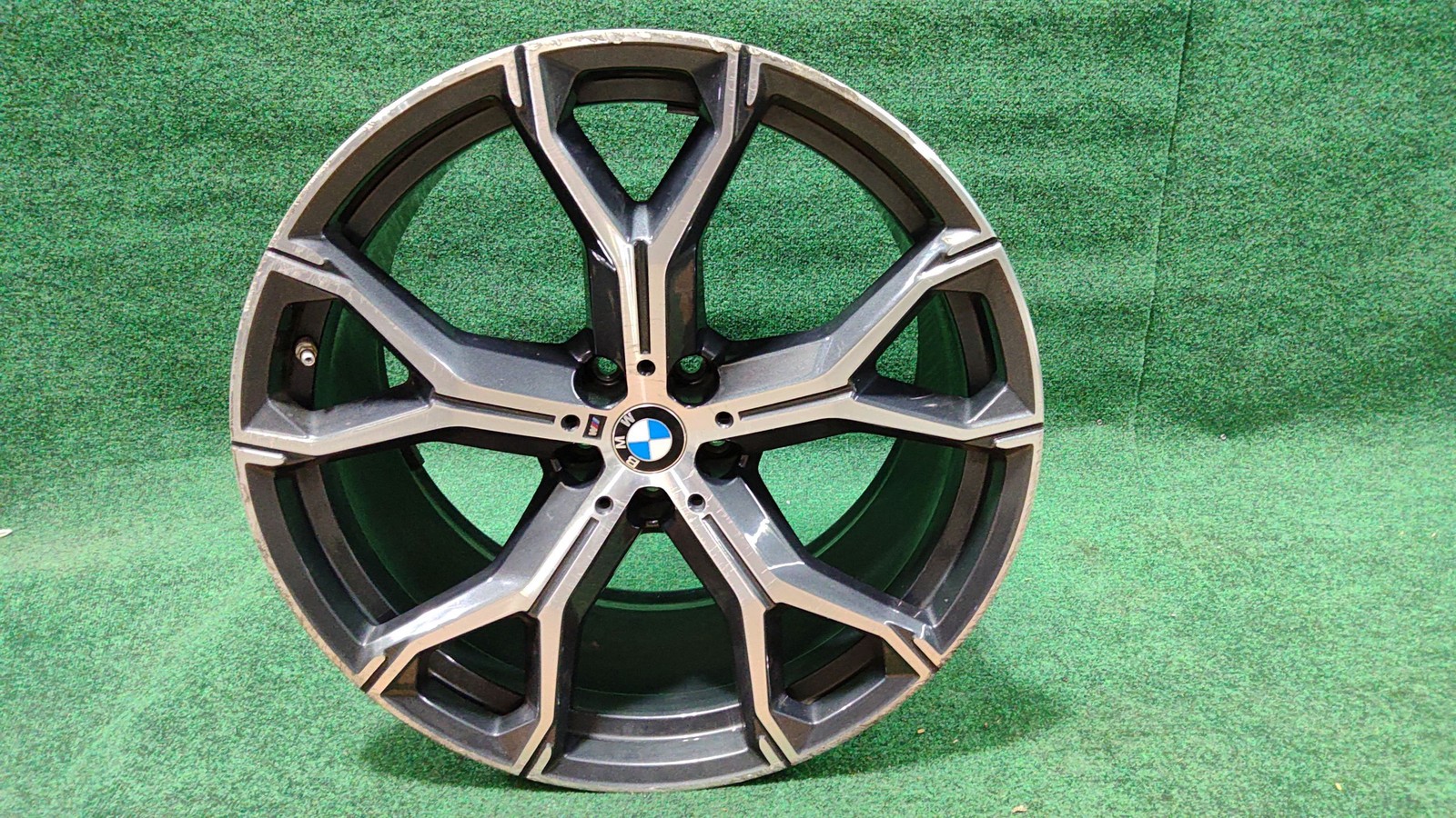 Bmw  Wheel 21x10-1/2 5 Spoke Y Design Night Gold oem 36115A2A389