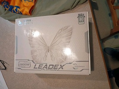 super flower leadex platium 1600w new in sealed box