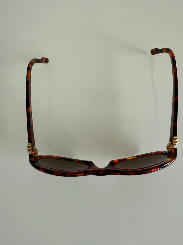 Gafas de sol Cartier Trinity vintage - marco tortuga - detalles dorados - lentes ovaladas - Foto 4 de 4