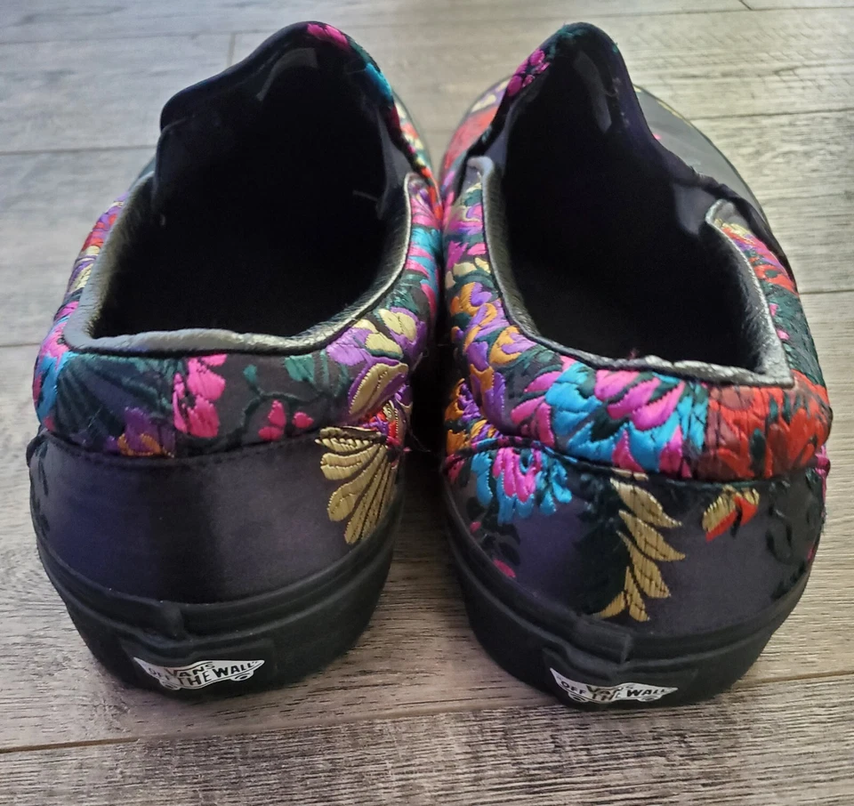 VANS Classic Slip On Festival Satin Skate Shoe Sz Men 10 Wmns 11.5 Black Floral - Image 4 of 4