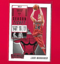 2018-19 Panini Contenders Game Ticket Red Lauri Markkanen Chicago Bulls #54