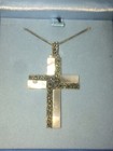 Beautiful Vintage 925 Sterling Silver Curb Chain & Mother of Pearl Cross Pendant