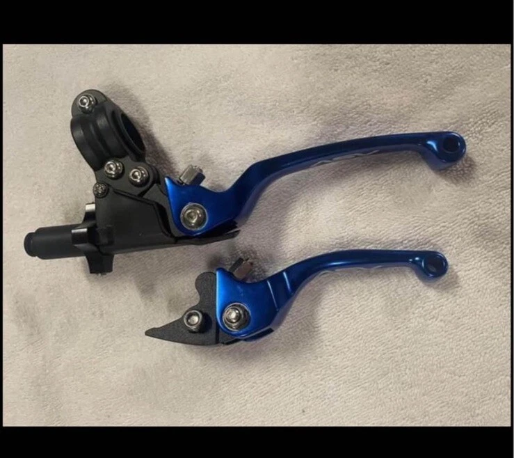ASV F3 Unbreakabl ́e 可调短蓝色制动器和离合器鲈鱼和杠杆 - 全新! — 第 2/4 张图片