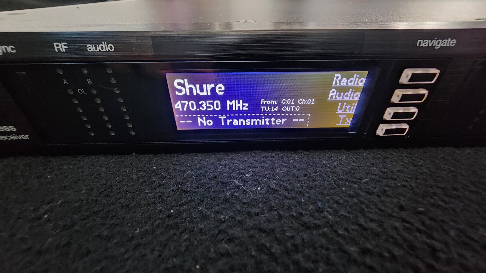 Shure AXT400 470-698 MHz Axient Dual Wireless Receiver | eBay
