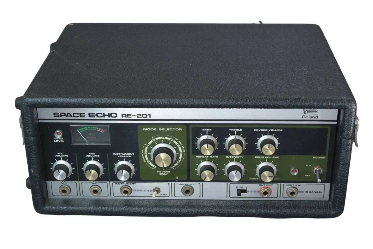 Roland RE-201 Space Echo Tape Delay Reverb Vintage Effects Unit Good GP