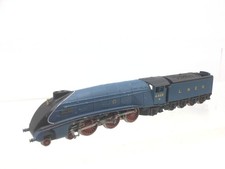 Graham Farish 372-351A N Gauge LNER Blue A4 4468 Mallard