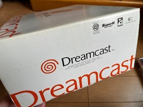 SEGA DreamCast Console (HKT-3000) & Controller with 2 games and BOX and Manual