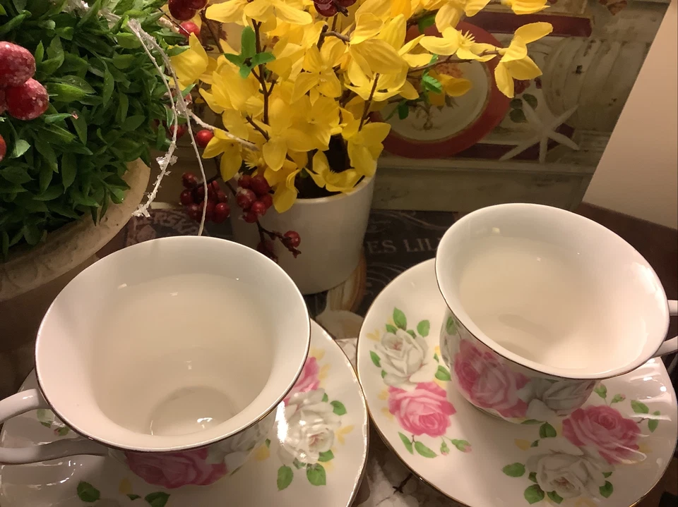 (2) Tetera Gracie’s~Taza y platillos~Rosas blancas/rosadas~Té para 2~ENVÍO GRATUITO~¡BONITO! Foto 4 de 4